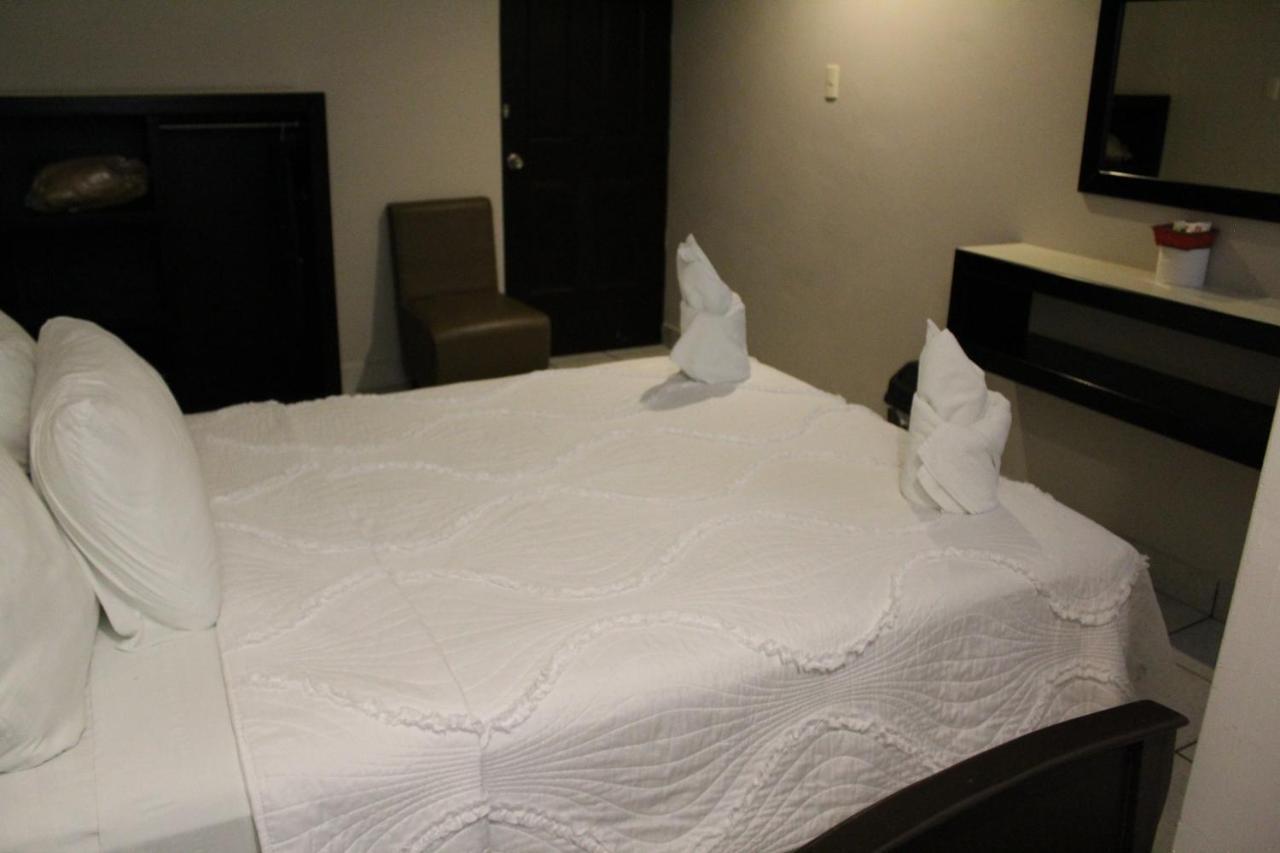 Hotel Florencia Poza Rica Eksteriør bilde